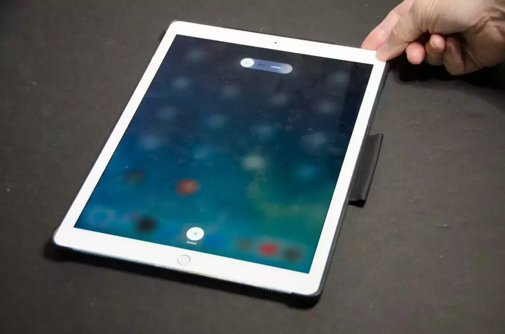 如果简单的重启不能解决您的技术问题，如何将 iPad 重置为出厂设置