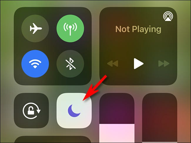 如何阻止通知打开 iPhone 屏幕