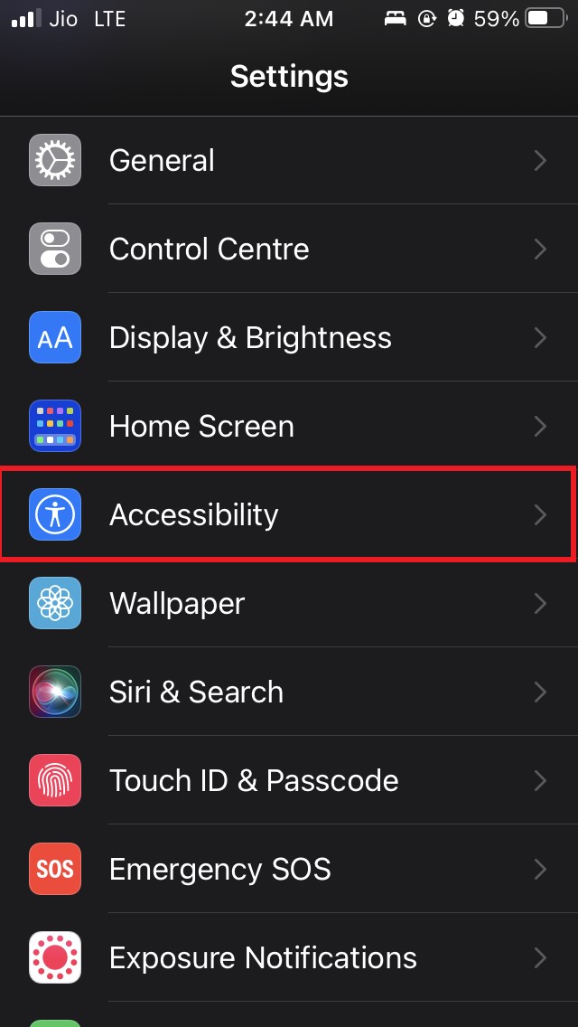 如何在 iOS 15 中使用 iPhone 背景声音？