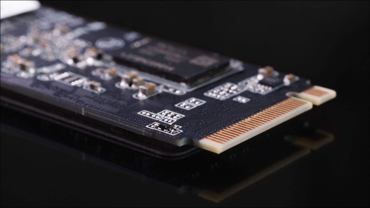 如何为您的 PlayStation 5 选择最佳 NVMe SSD 如何为您的 PlayStation 5 选择最佳 NVMe SSD