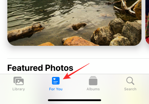 如何在 iOS 15 照片的内存中添加或删除图片