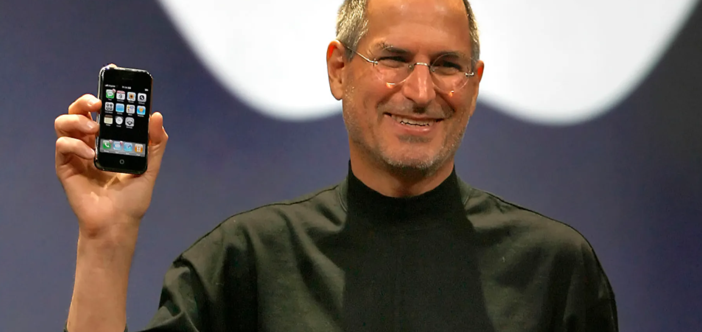 iPhone 15 年：重温最初的史蒂夫·乔布斯 (Steve Jobs) 发布 iPhone 的主题演讲