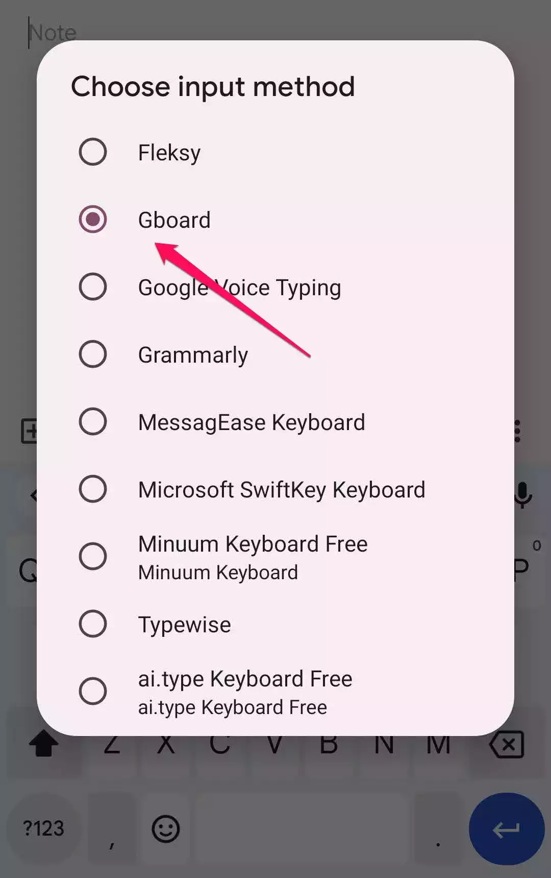 如何在 Android 设备上使用 Gboard 的剪贴板,以便轻松粘贴文本和图像 如何在 Android 设备上使用 Gboard 的剪贴板,以便轻松粘贴文本和图像