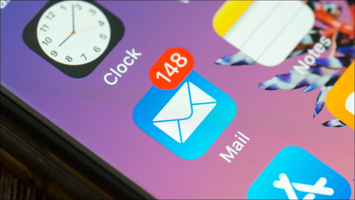 如何在 iPhone、iPad 和 Mac 上将所有电子邮件标记为已读 如何在 iPhone、iPad 和 Mac 上将所有电子邮件标记为已读