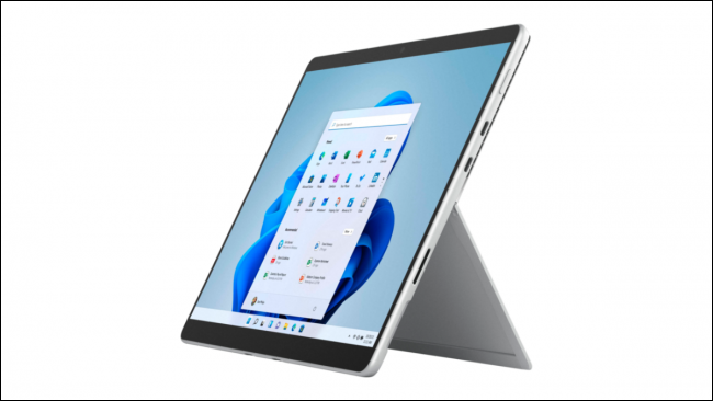 MacBook 和 Surface 大战在劳动节大交易摊牌中 MacBook 和 Surface 大战在劳动节大交易摊牌中