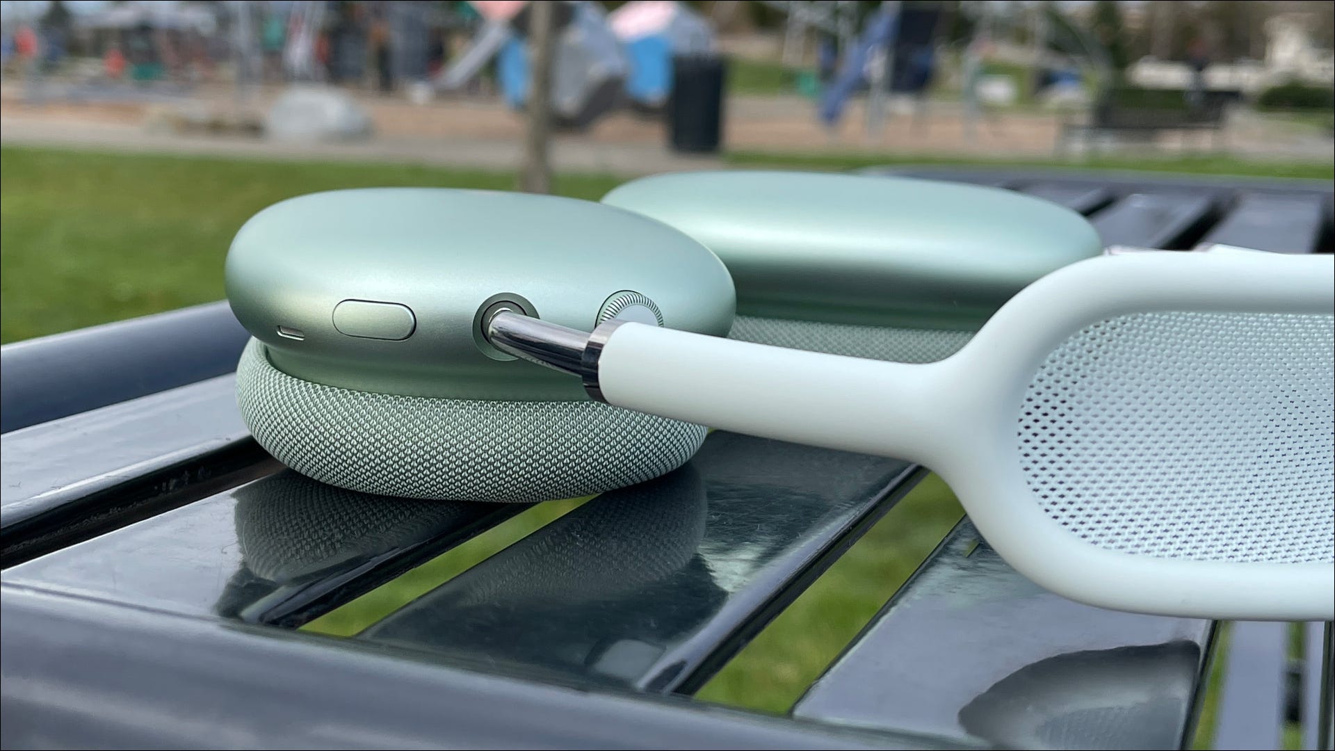 如何重置 Apple AirPods、AirPods Pro 或 AirPods Max 如何重置 Apple AirPods、AirPods Pro 或 AirPods Max