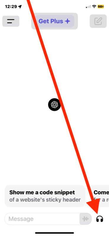 use-voice-chatgpt-iphone-1-369x800-1