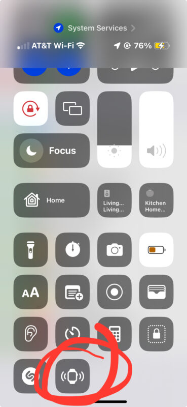 how-find-lost-apple-watch-from-iphone-ping-1-369x800-1